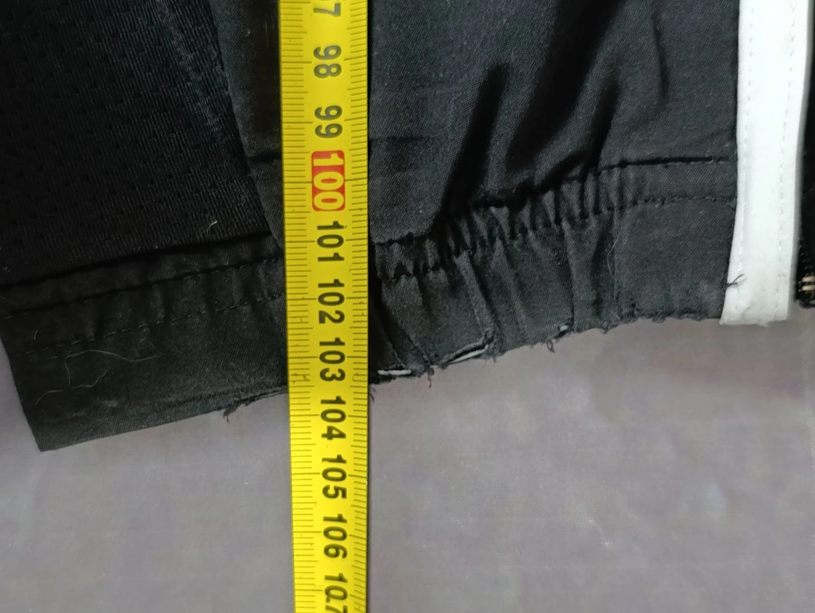 Pantalones de chándal Adidas Black 3-Stripes – Hombre M – photo 10